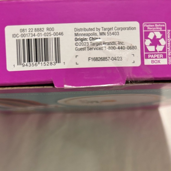 Mondo Llama embroidery kit - Picture 3 of 3